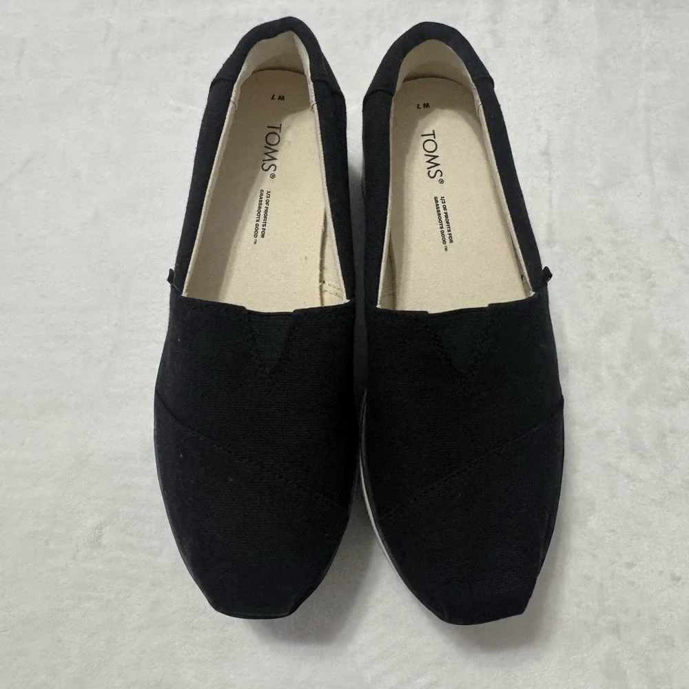 TOMS Alpargata Platform Shoes Rainbow Sole Black Canvas Women's Size 7